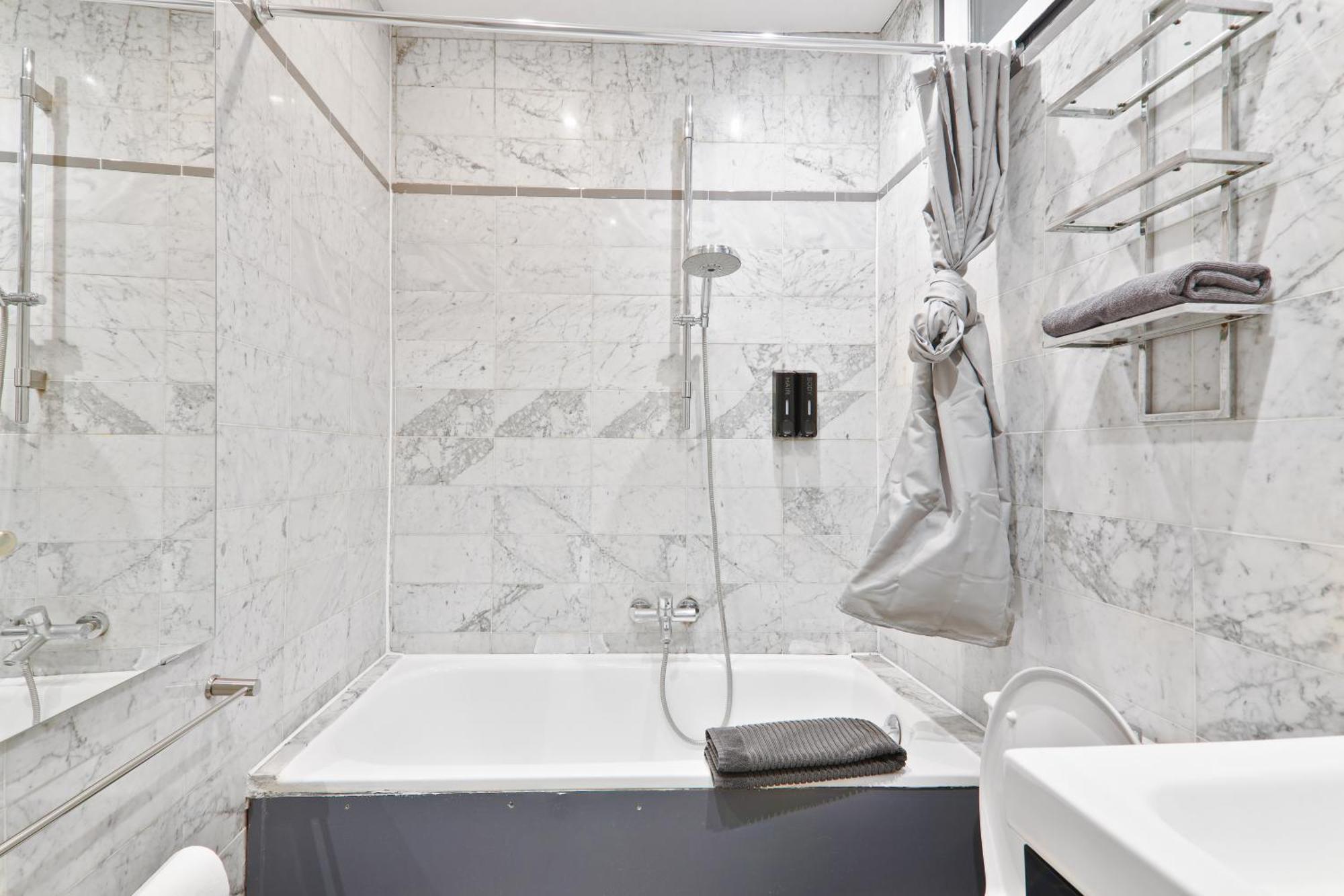 Appartement Quartier Champs-Elysees Free Netflix パリ エクステリア 写真